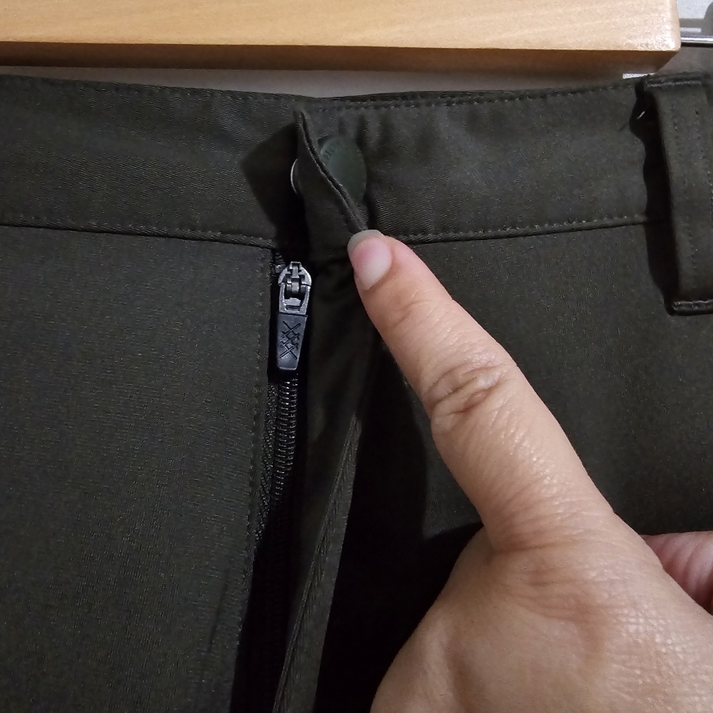 Rhone Commuter Slim Fit Jogger Olive Green size 31 - Picture 10 of 14